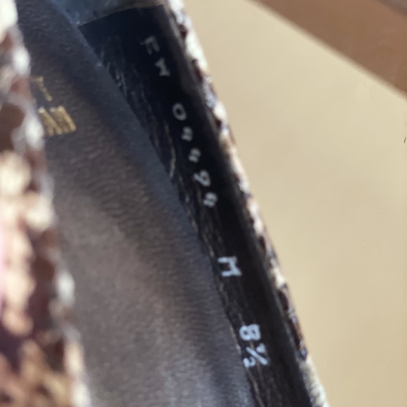 Stuart Weitzman Python Pumps Beige size 8.5 Cute - Picture 13 of 13